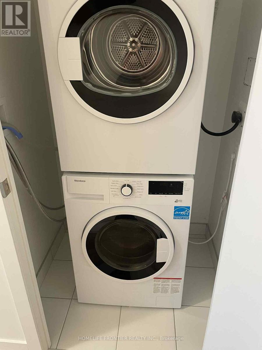 416 - 1 Kyle Lowry Rd Road, Toronto, ON - Indoor Photo Showing Laundry Room