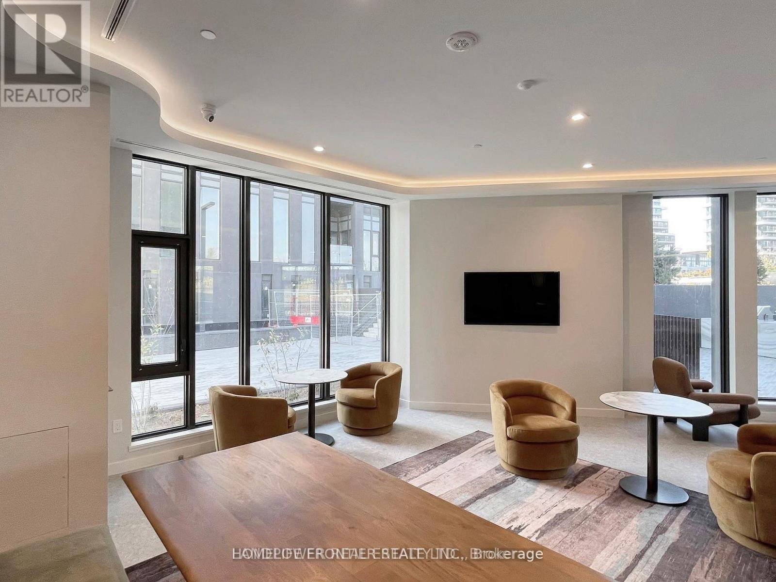 416 - 1 Kyle Lowry Rd Road, Toronto, ON - Indoor Photo Showing Living Room