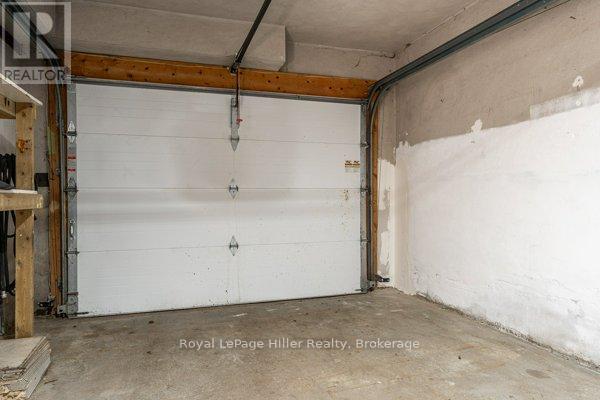 335 Britannia Street, Stratford, ON - Indoor Photo Showing Garage