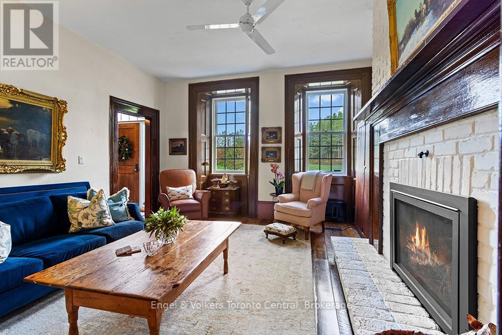 727070 Side Rd 22C Side Road W, Grey Highlands, ON - Indoor Photo Showing Living Room With Fireplace
