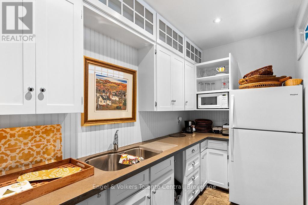 Pool House Kitchen - 727070 Side Rd 22C Side Road W, Grey Highlands, ON - Indoor Photo Showing Kitchen With Double Sink