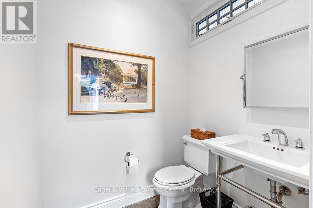 Pool House 2 pc Washroom - 727070 Side Rd 22C Side Road W, Grey Highlands, ON - Indoor Photo Showing Bathroom