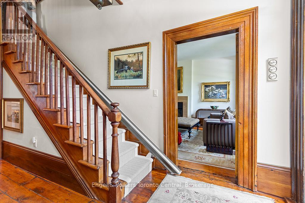 727070 Side Rd 22C Side Road W, Grey Highlands, ON - Indoor Photo Showing Other Room