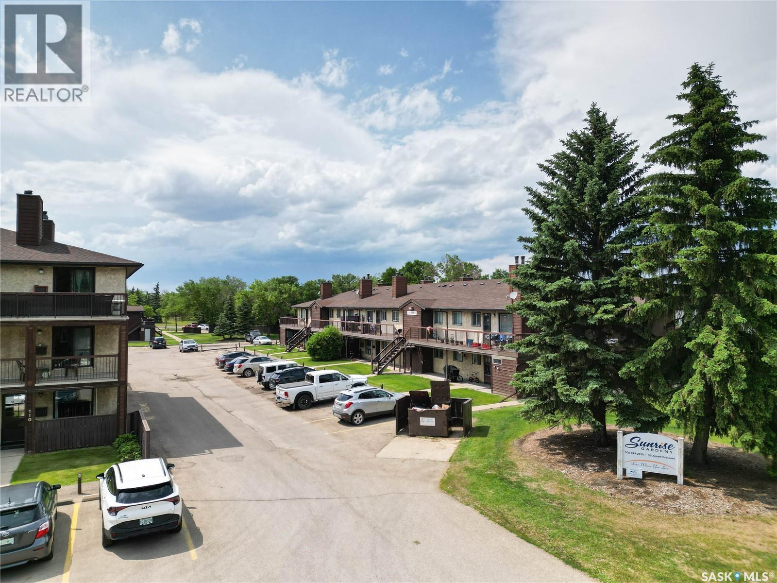 303 51 Rodenbush Drive, Regina, SK - Outdoor With Balcony