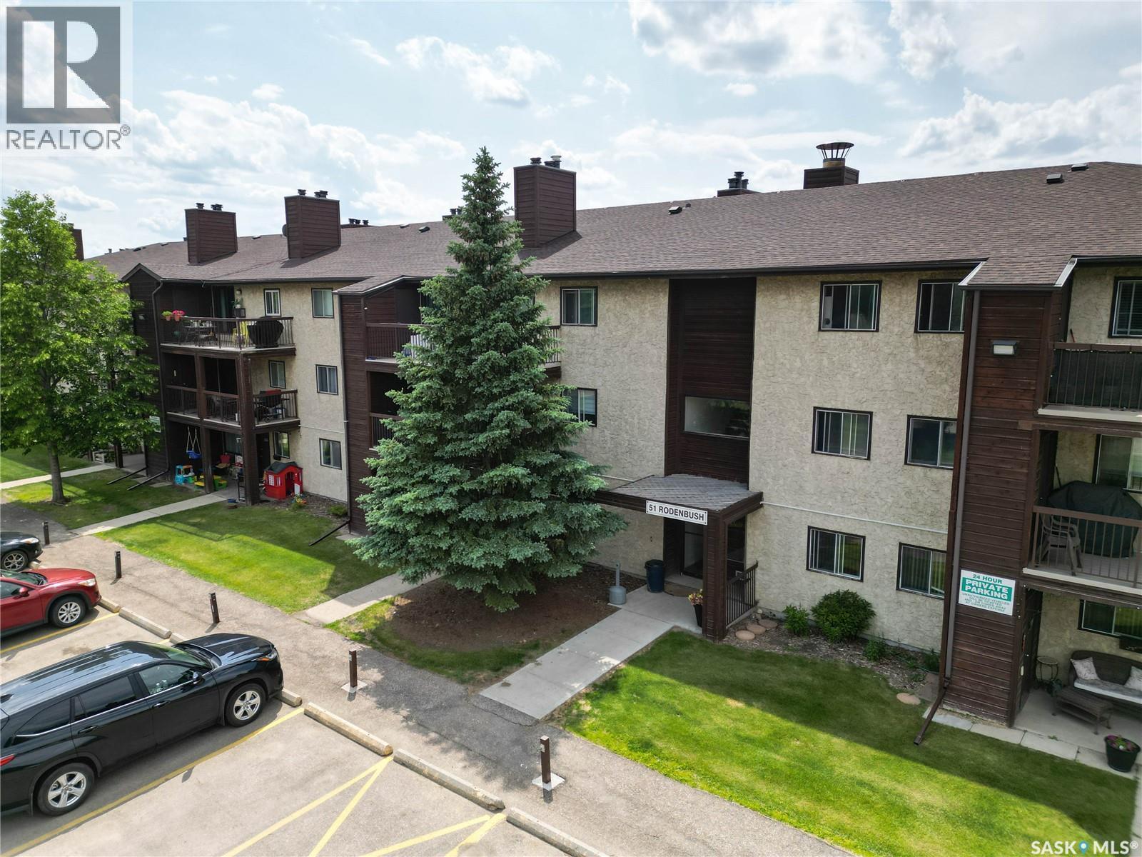 303 51 Rodenbush Drive, Regina, SK - Outdoor With Balcony