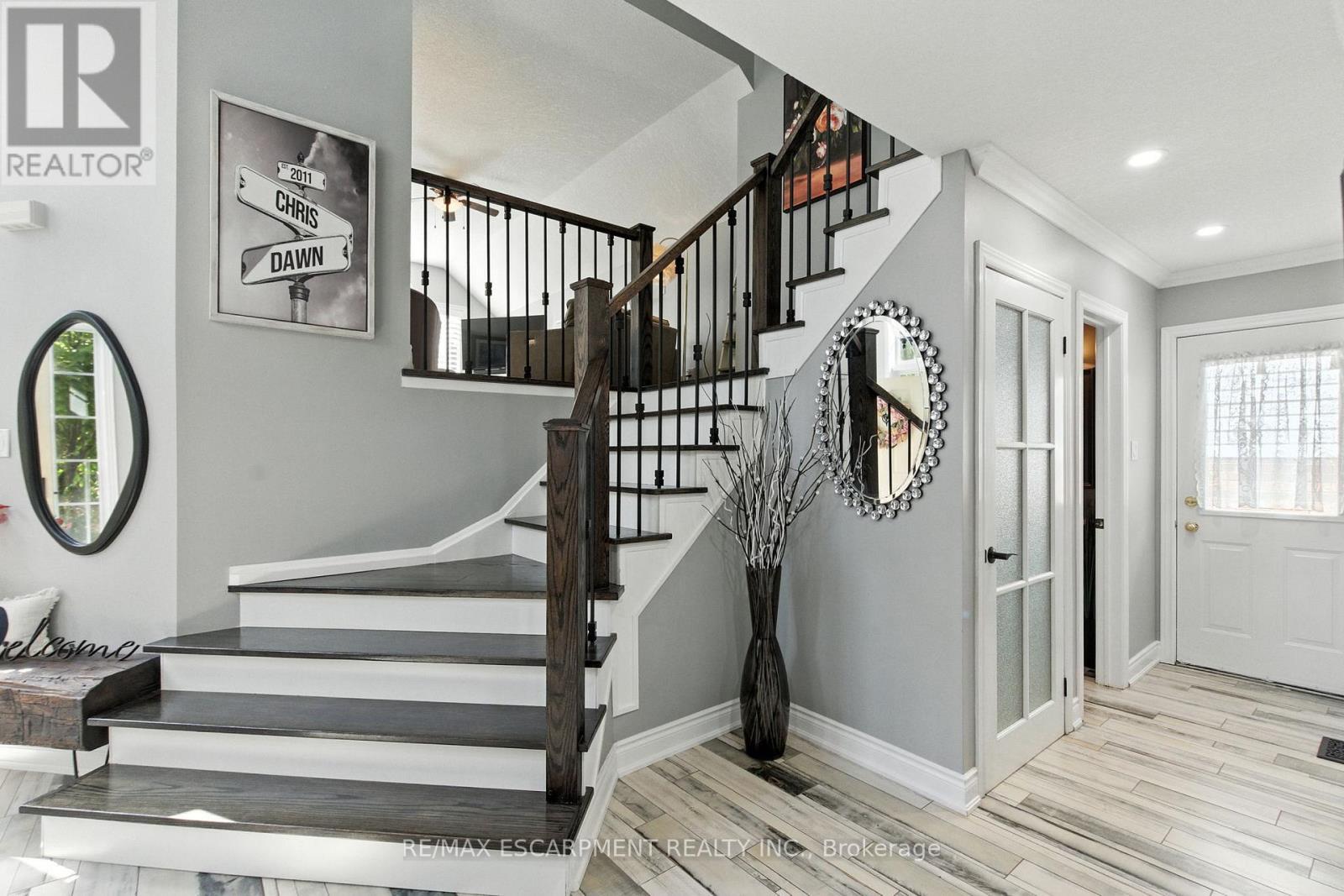 36 Pinecreek Road, Hamilton, ON - Indoor Photo Showing Other Room