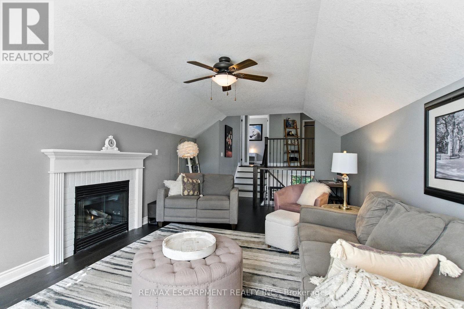 36 Pinecreek Road, Hamilton, ON - Indoor Photo Showing Living Room With Fireplace