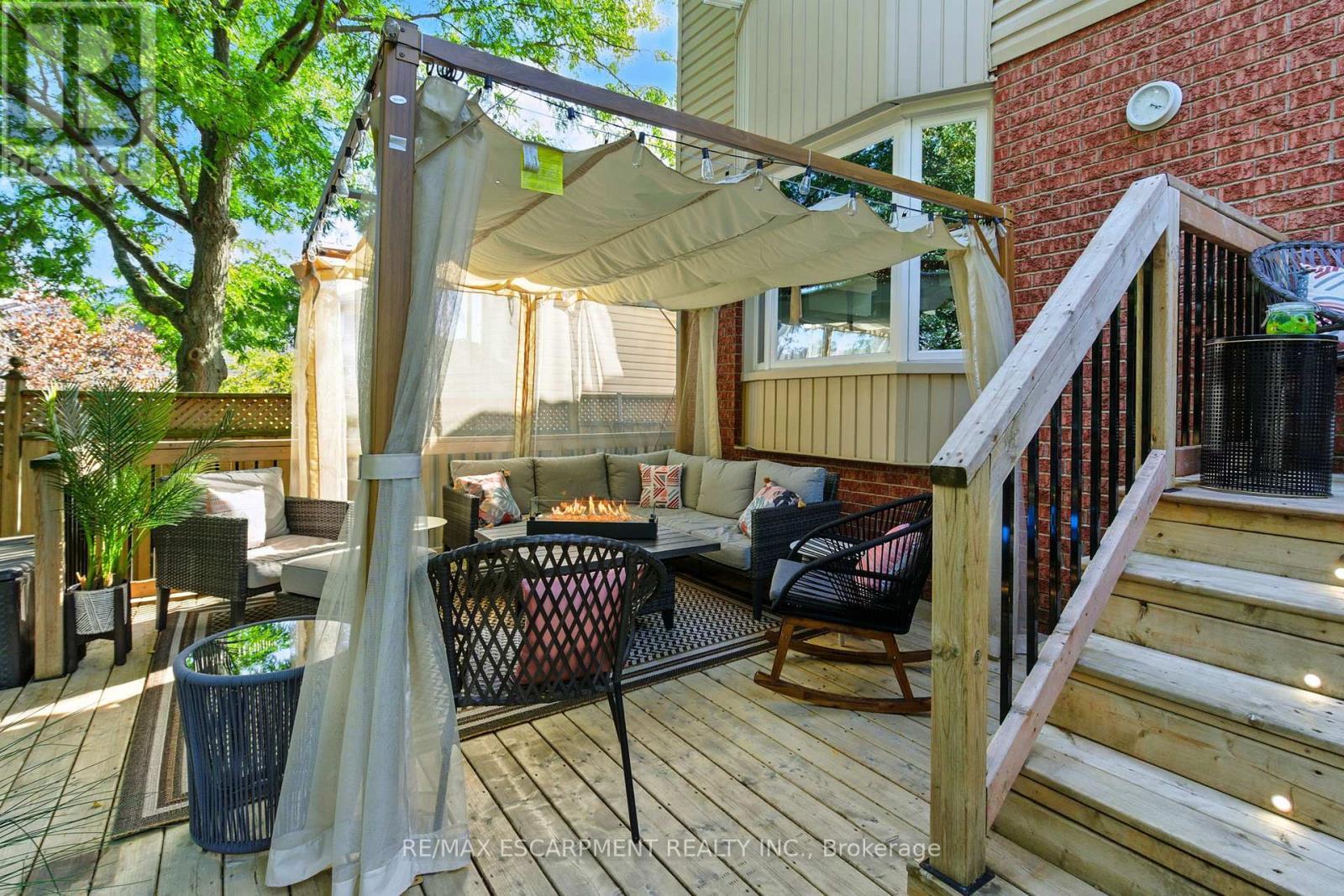 36 Pinecreek Road, Hamilton, ON - Outdoor With Deck Patio Veranda With Exterior