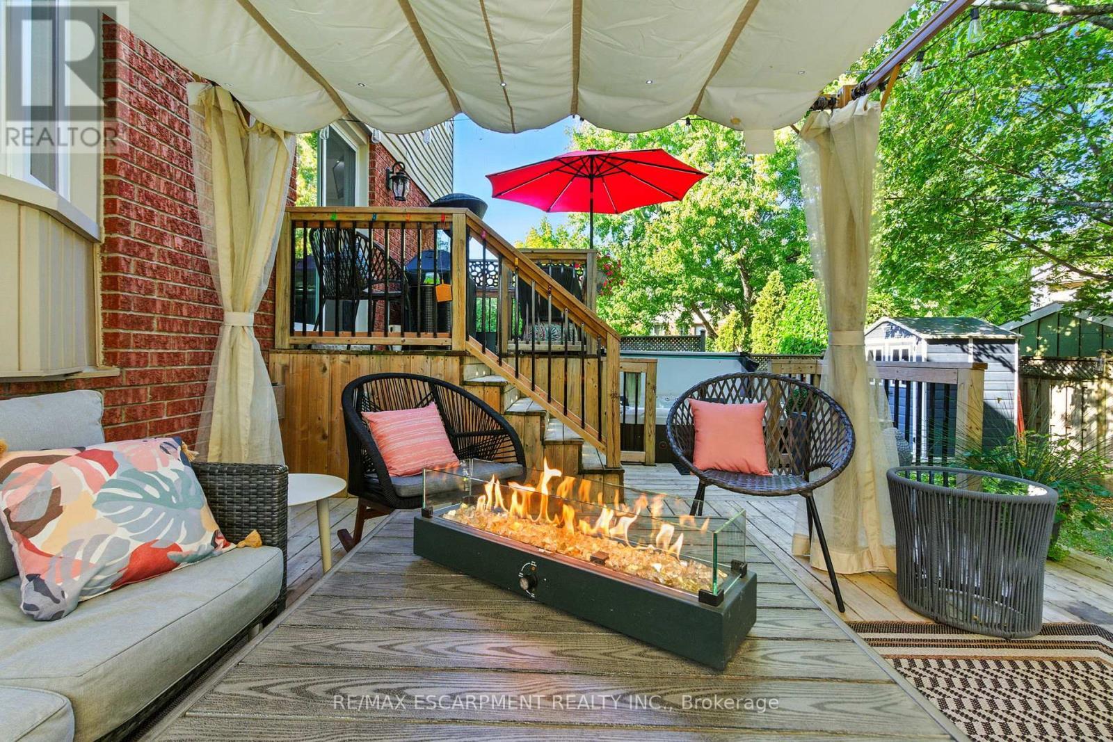 36 Pinecreek Road, Hamilton, ON - Outdoor With Deck Patio Veranda With Exterior
