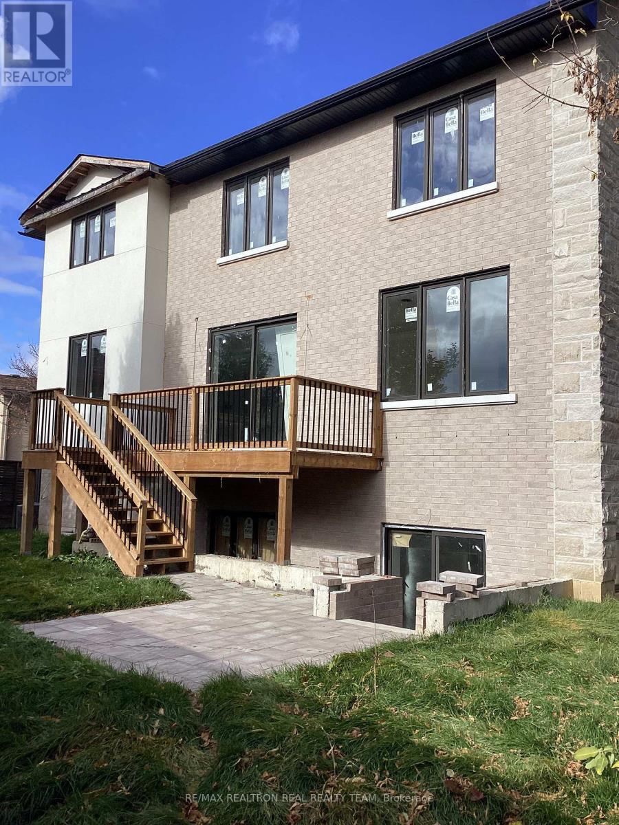 2 Palomino Crescent, Toronto, ON - Outdoor With Exterior