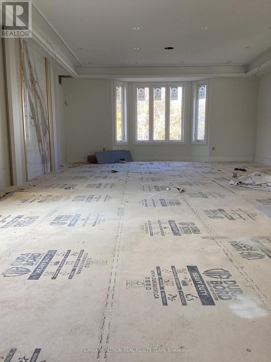 2 Palomino Crescent, Toronto, ON - Indoor