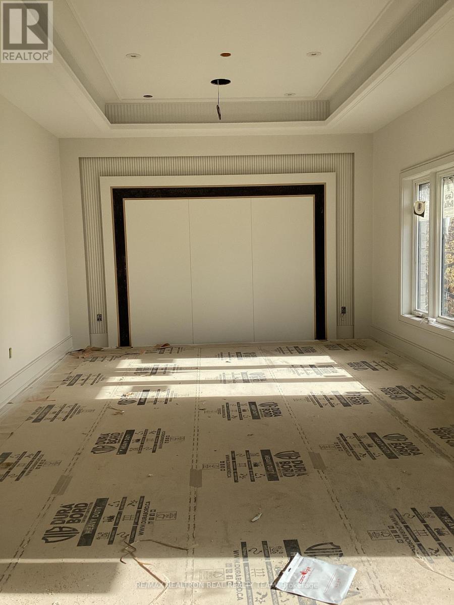 2 Palomino Crescent, Toronto, ON - Indoor Photo Showing Other Room