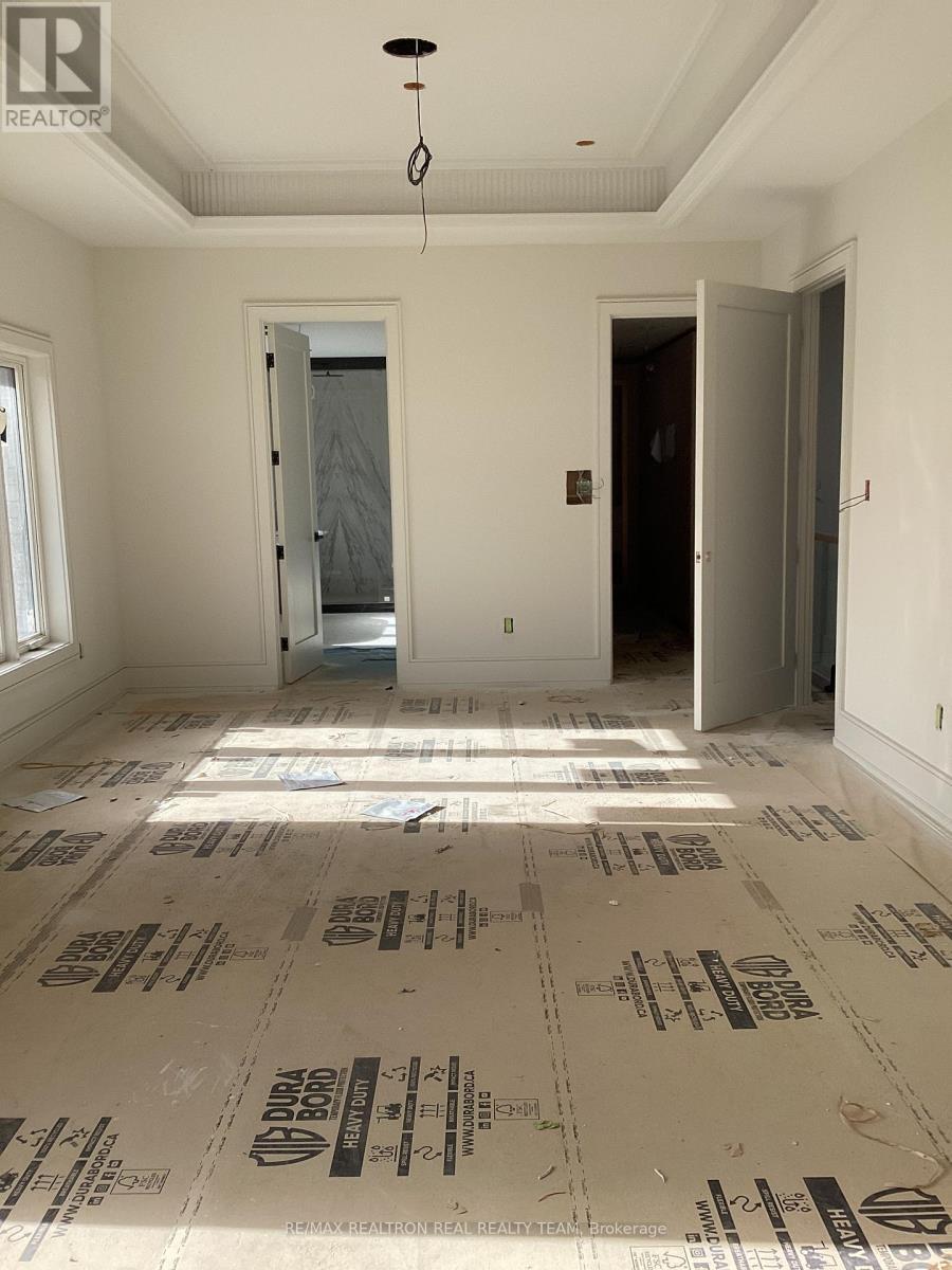 2 Palomino Crescent, Toronto, ON - Indoor Photo Showing Other Room