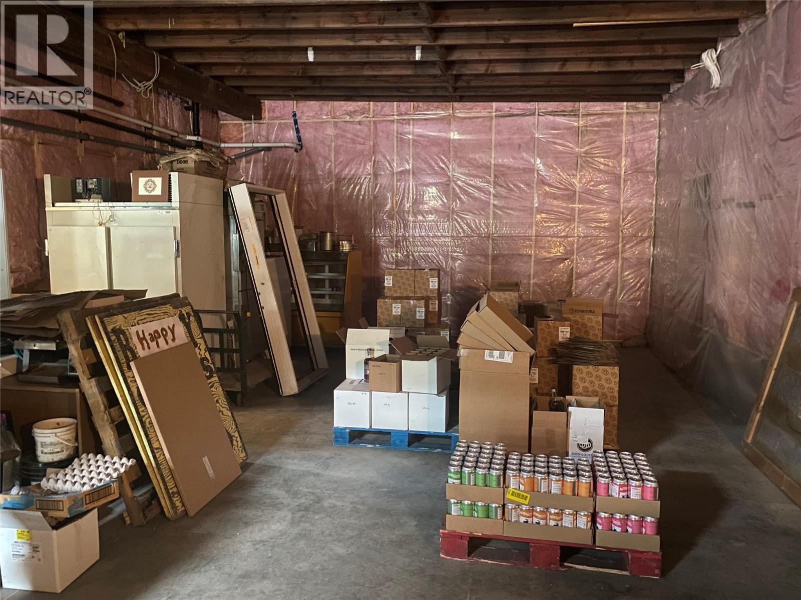 7114 1St Avenue, Ymir, BC