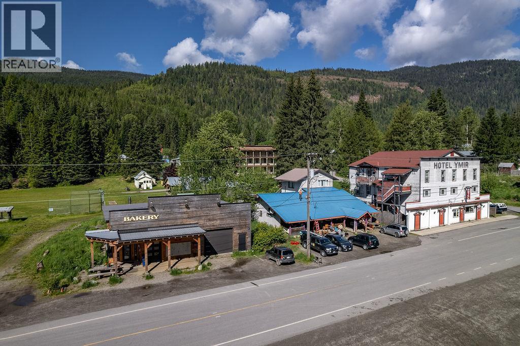 7114 1St Avenue, Ymir, BC