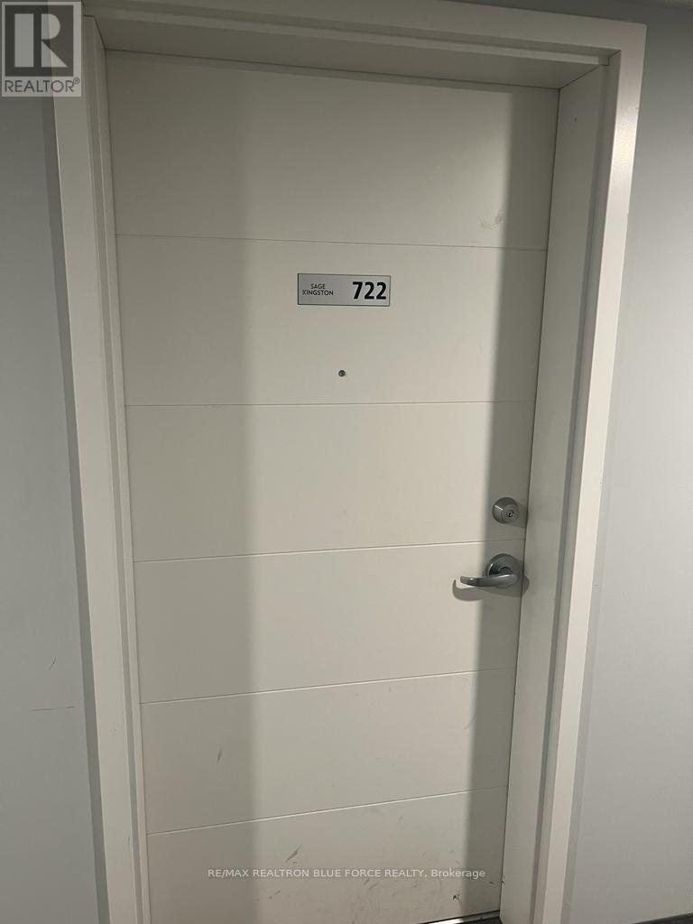 722 - 652 Princess Street, Kingston, ON - Indoor Photo Showing Bathroom