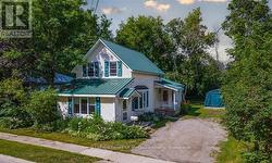 6 BUSH STREET Severn (Coldwater), ON L0K 1E0