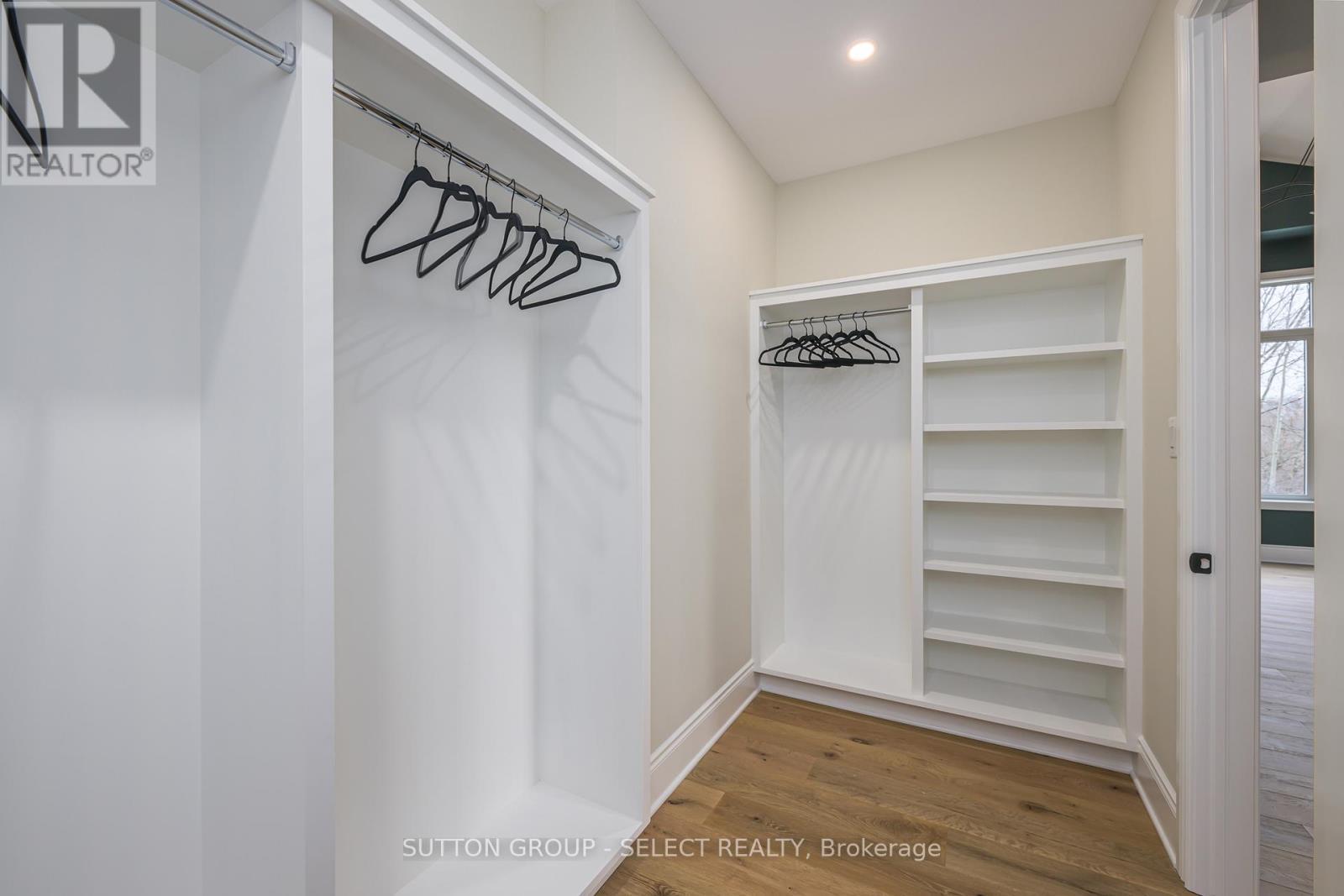 597 Creekview Chase, London North (North R), ON - Indoor