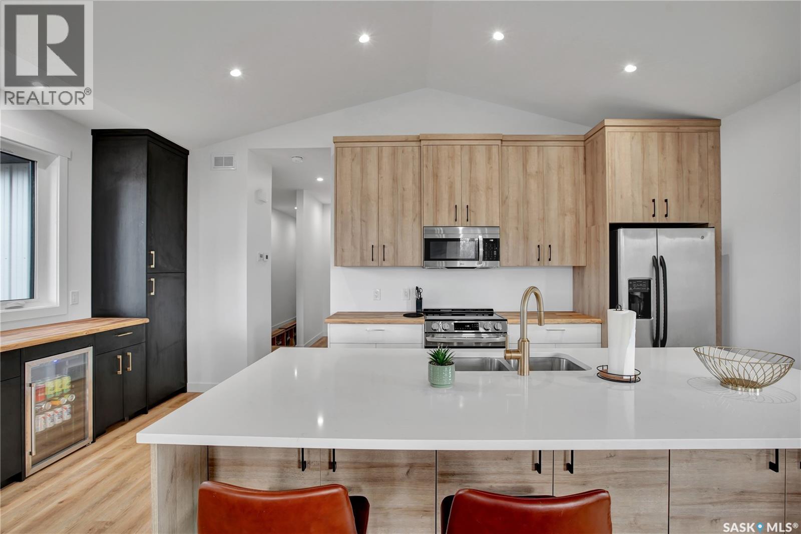 Furgeson Acreage, Corman Park Rm No. 344, SK - Indoor Photo Showing Kitchen With Upgraded Kitchen