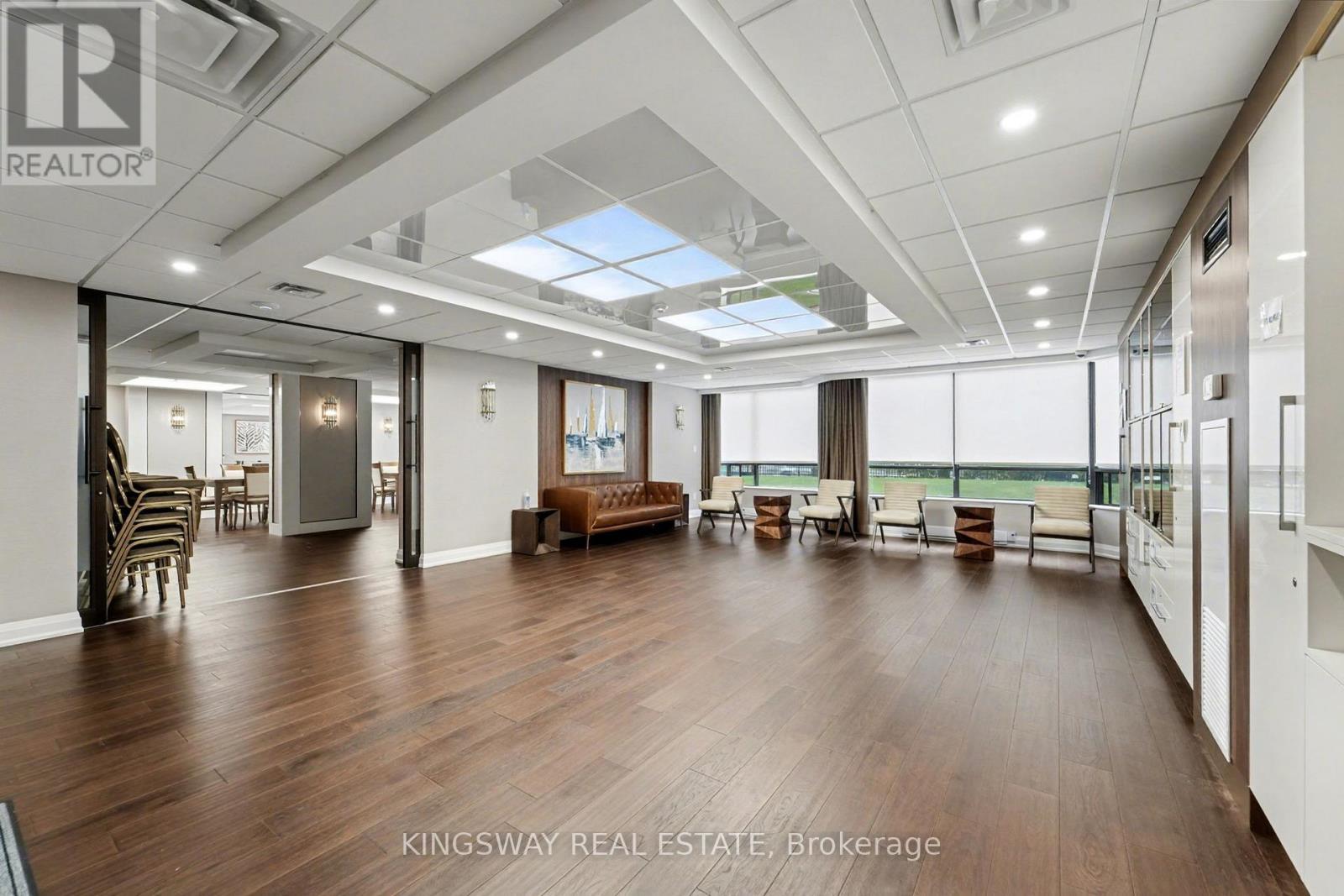 712 - 7420 Bathurst Street, Vaughan, ON - Indoor Photo Showing Other Room