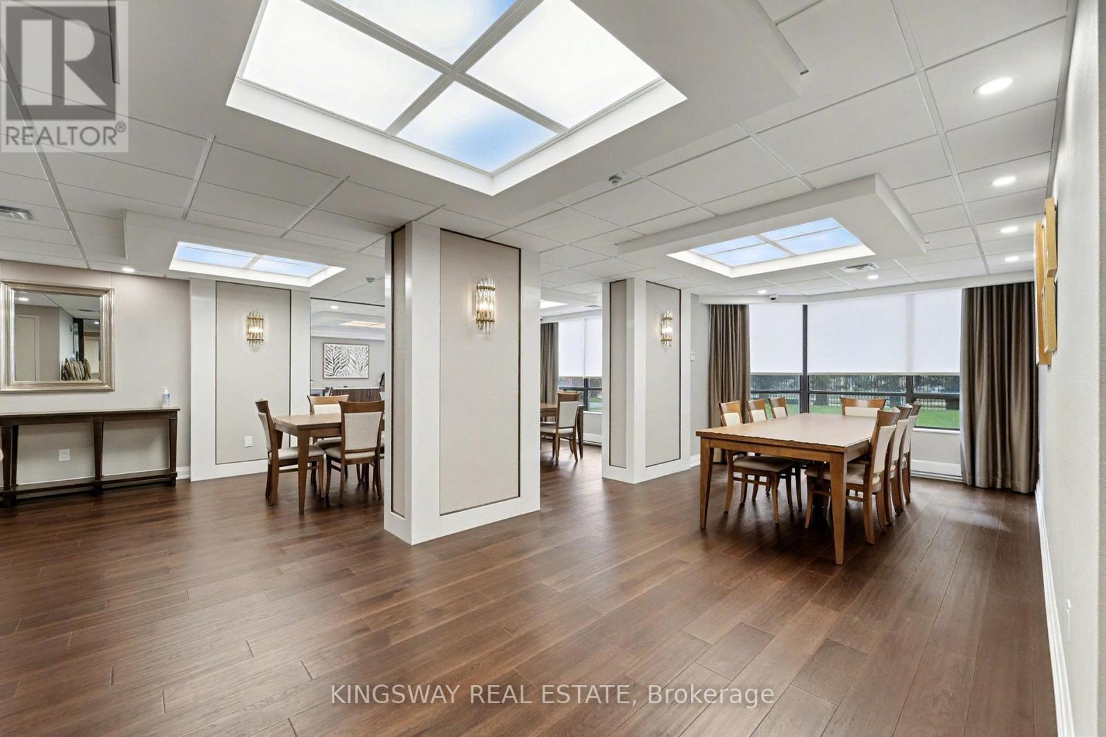 712 - 7420 Bathurst Street, Vaughan, ON - Indoor Photo Showing Other Room