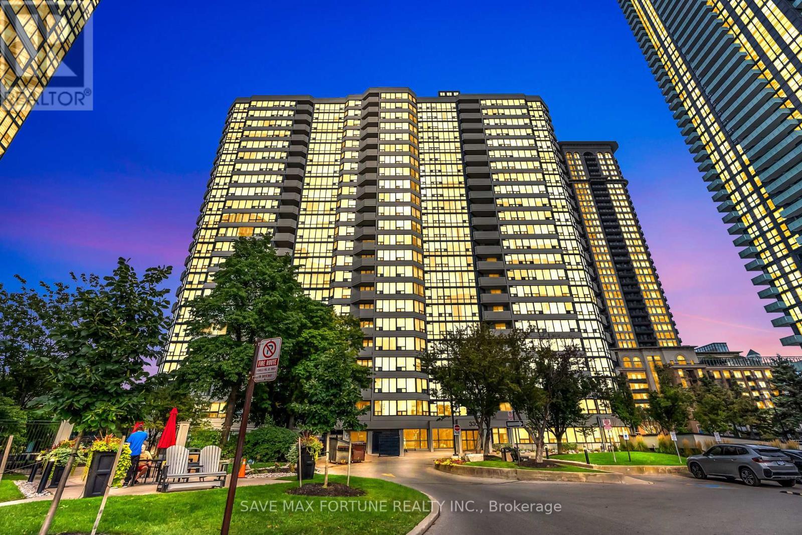 1006 - 330 Rathburn Road W, Mississauga, ON - Outdoor With Facade
