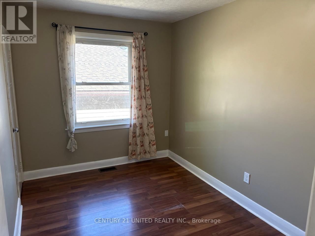 378 Aberdeen Avenue, Peterborough (Northcrest Ward 5), ON - Indoor Photo Showing Other Room