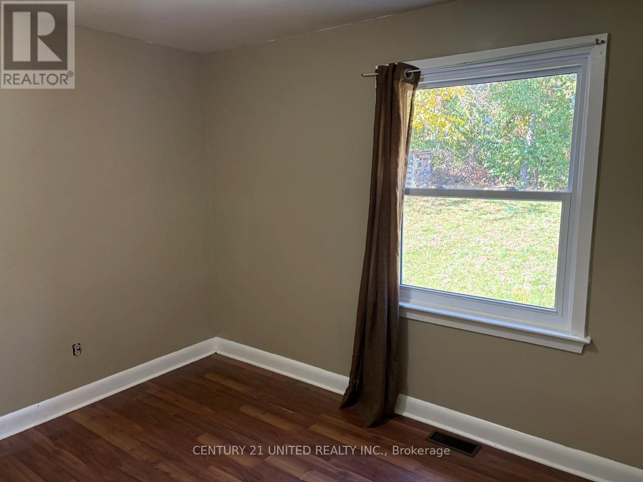 378 Aberdeen Avenue, Peterborough (Northcrest Ward 5), ON - Indoor Photo Showing Other Room