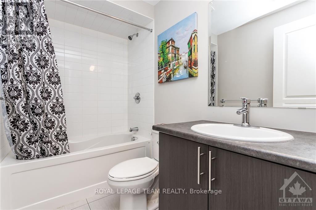 G - 1065 Beryl Private, Ottawa, ON - Indoor Photo Showing Bathroom