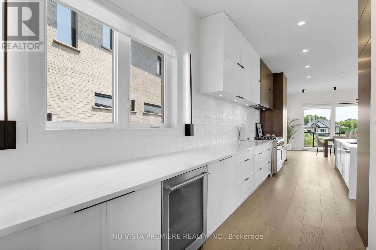 Photos of similar model. This home is to be built! - 7301 Silver Creek Circle, London South (South V), ON - Indoor