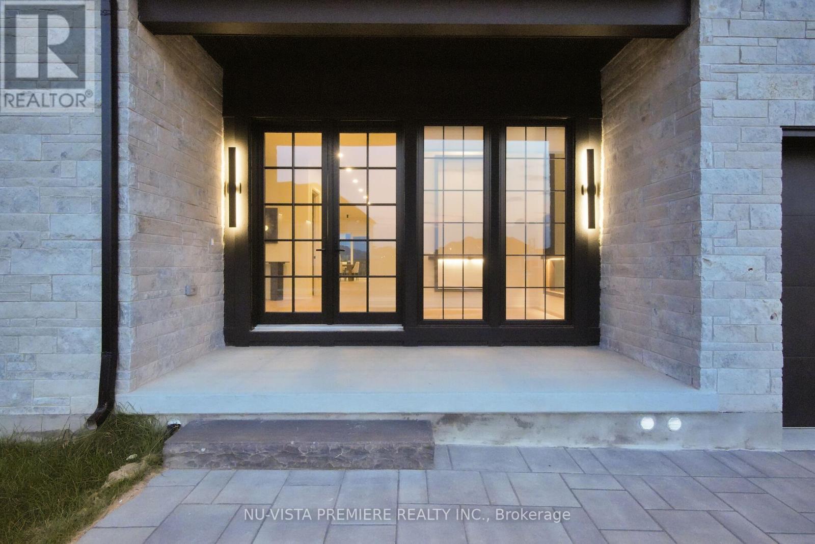 Photos of similar model. This home is to be built! - 7301 Silver Creek Circle, London South (South V), ON - Outdoor