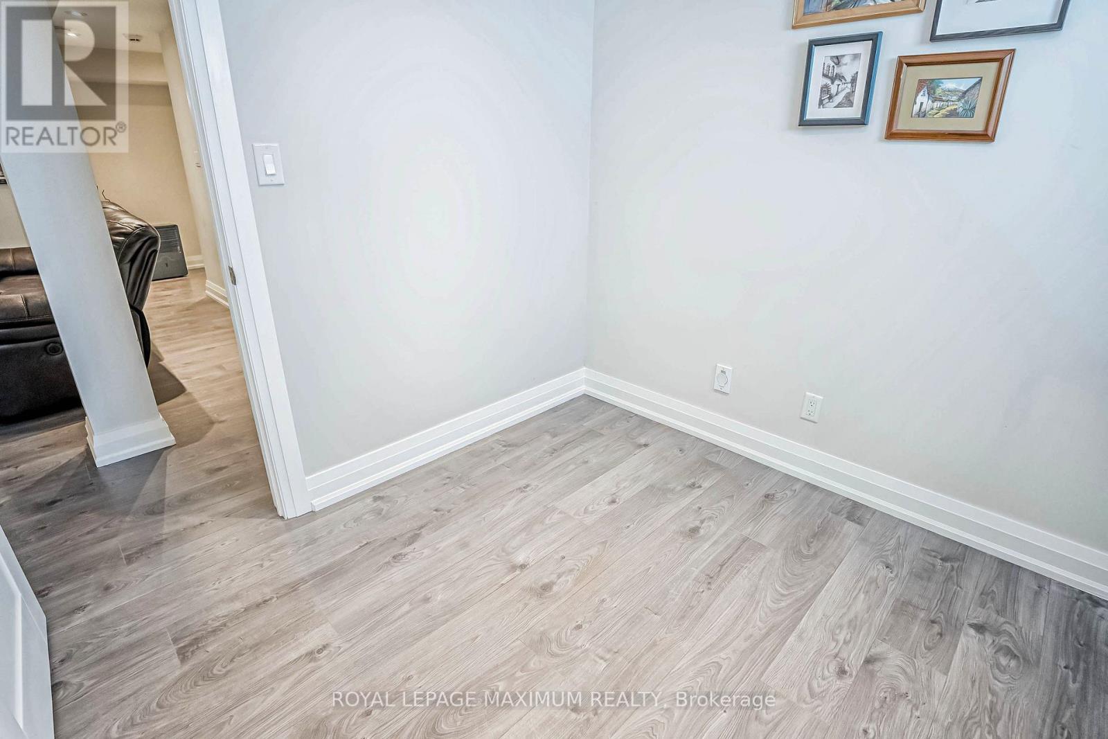 19 Corner Brook Crescent, Vaughan, ON - Indoor Photo Showing Other Room