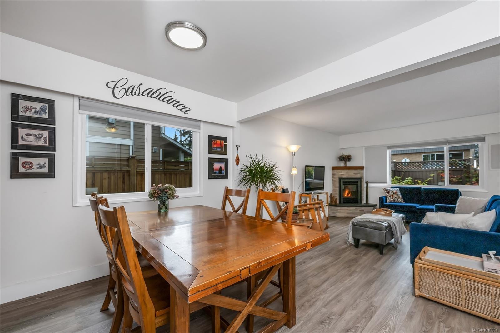 A-618 Kelly Rd, Colwood, BC - Indoor Photo Showing Dining Room
