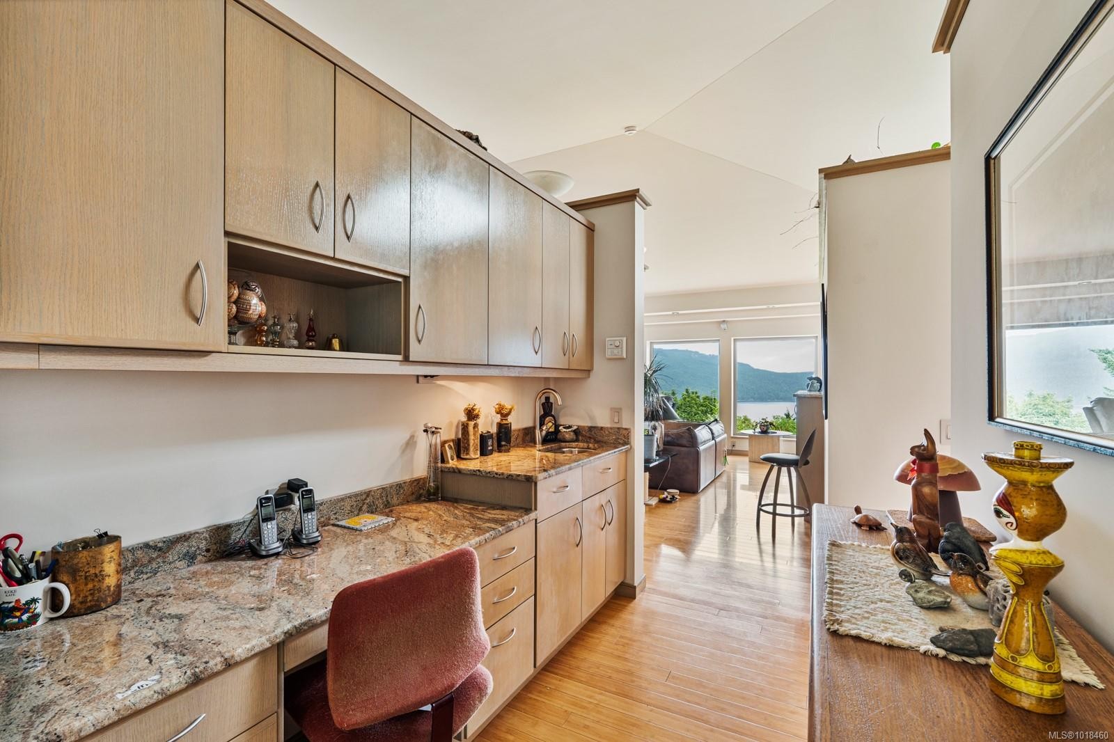 11406 Sycamore Dr, North Saanich, BC