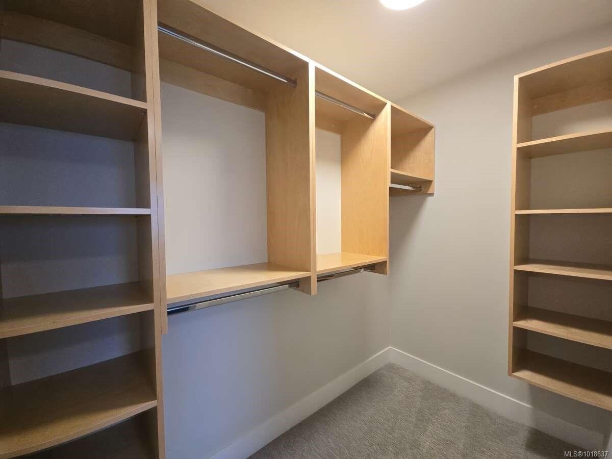 493 Delora Dr, Colwood, BC