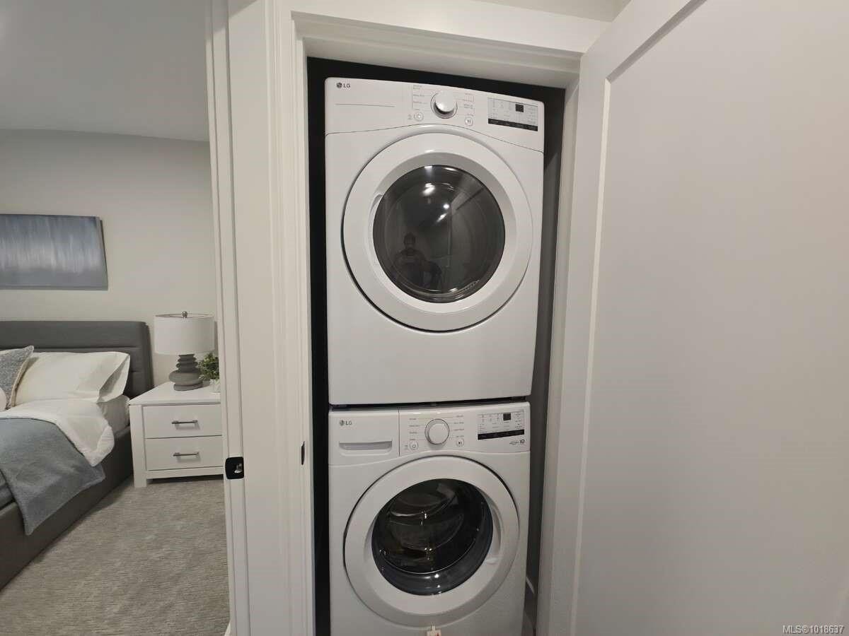 493 Delora Dr, Colwood, BC