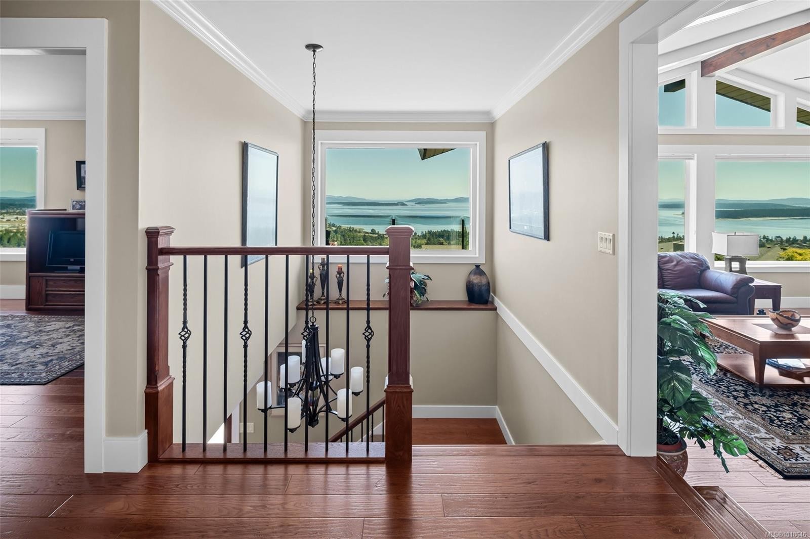 8874 Park Pacific Terr, North Saanich, BC