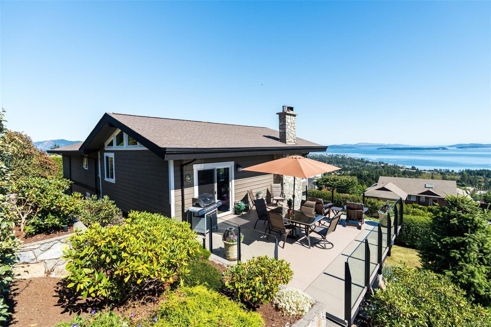 8874 Park Pacific Terr, North Saanich, BC