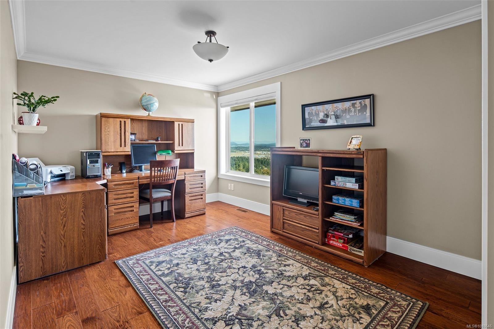 8874 Park Pacific Terr, North Saanich, BC