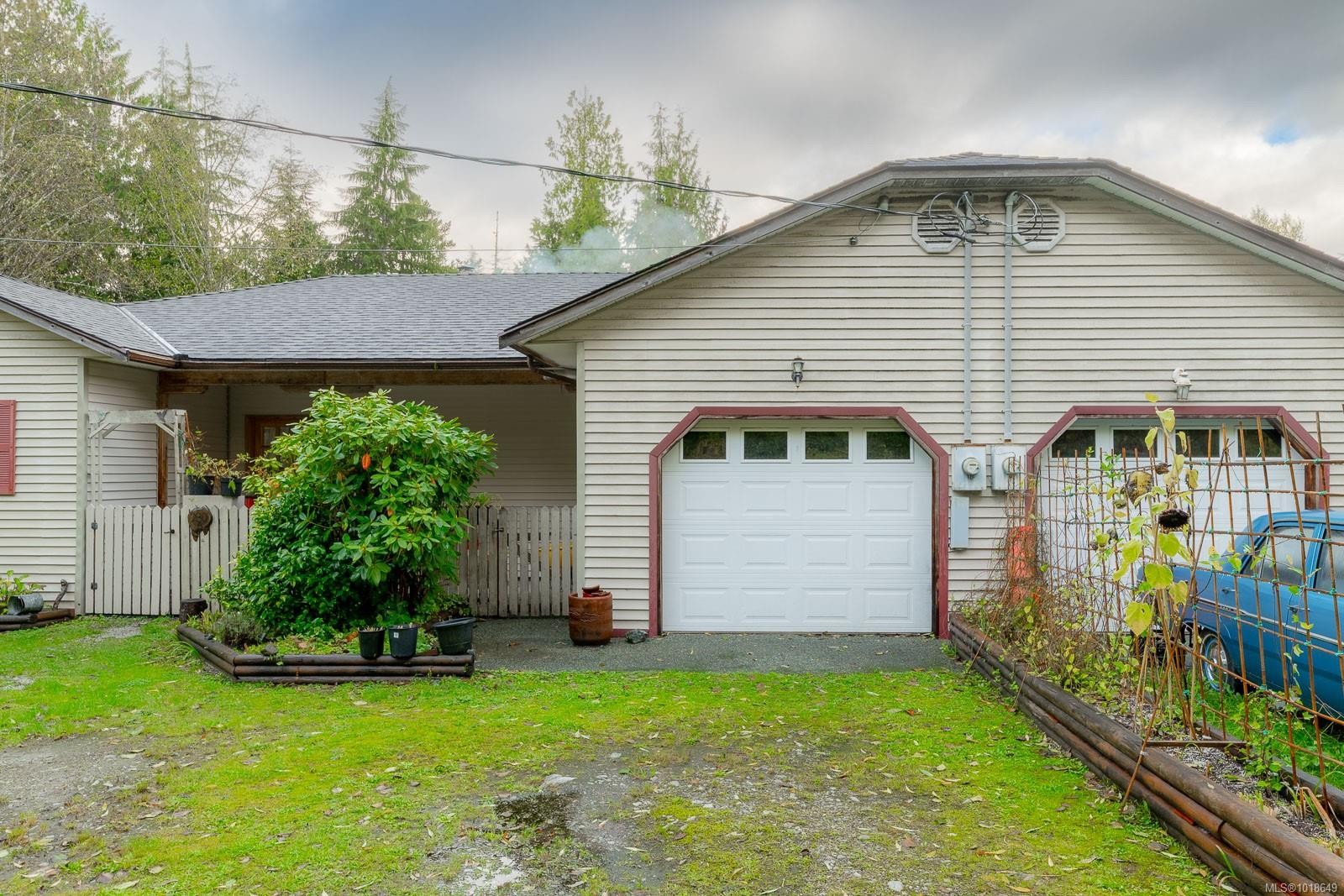 A-280 Binnacle Rd, Bamfield, BC - Outdoor With Exterior