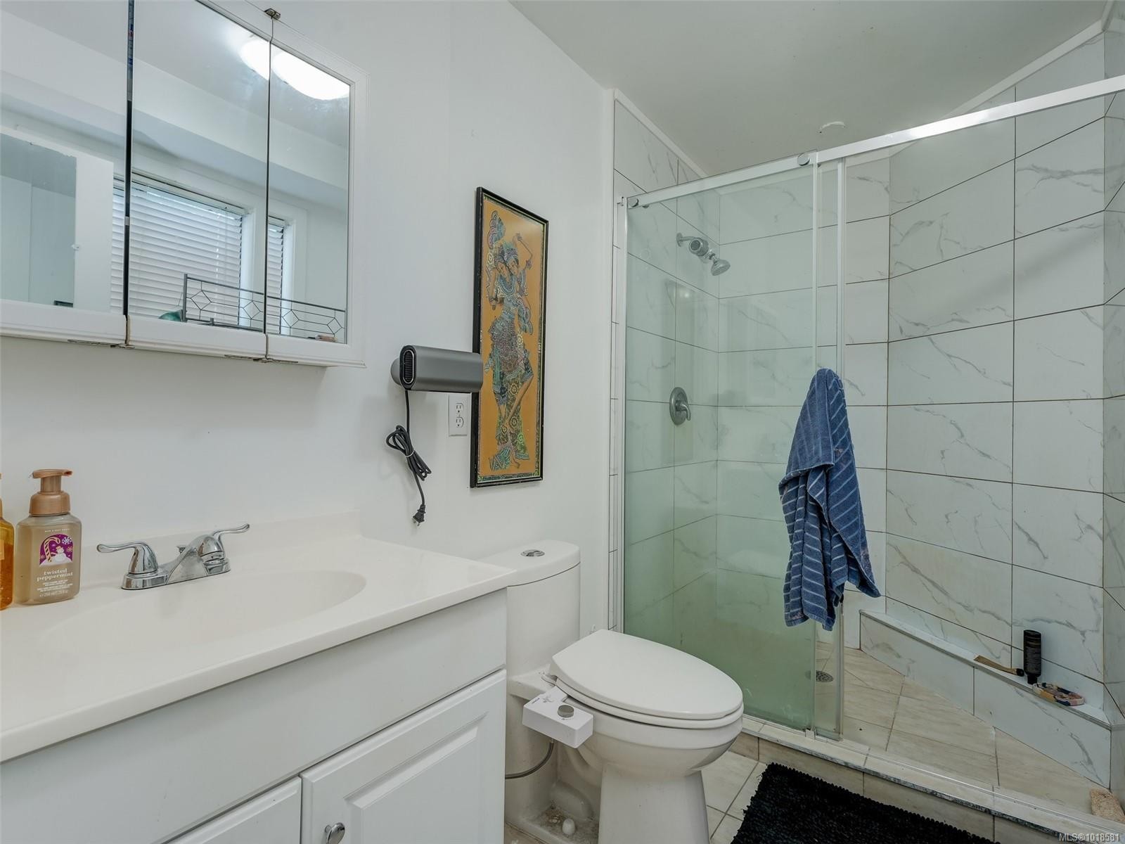 1544 Granada Cres, Saanich, BC