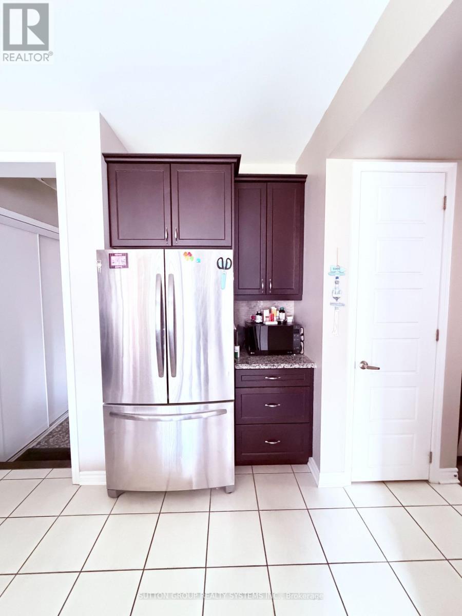 693 Doon South Drive, Kitchener, ON - Indoor