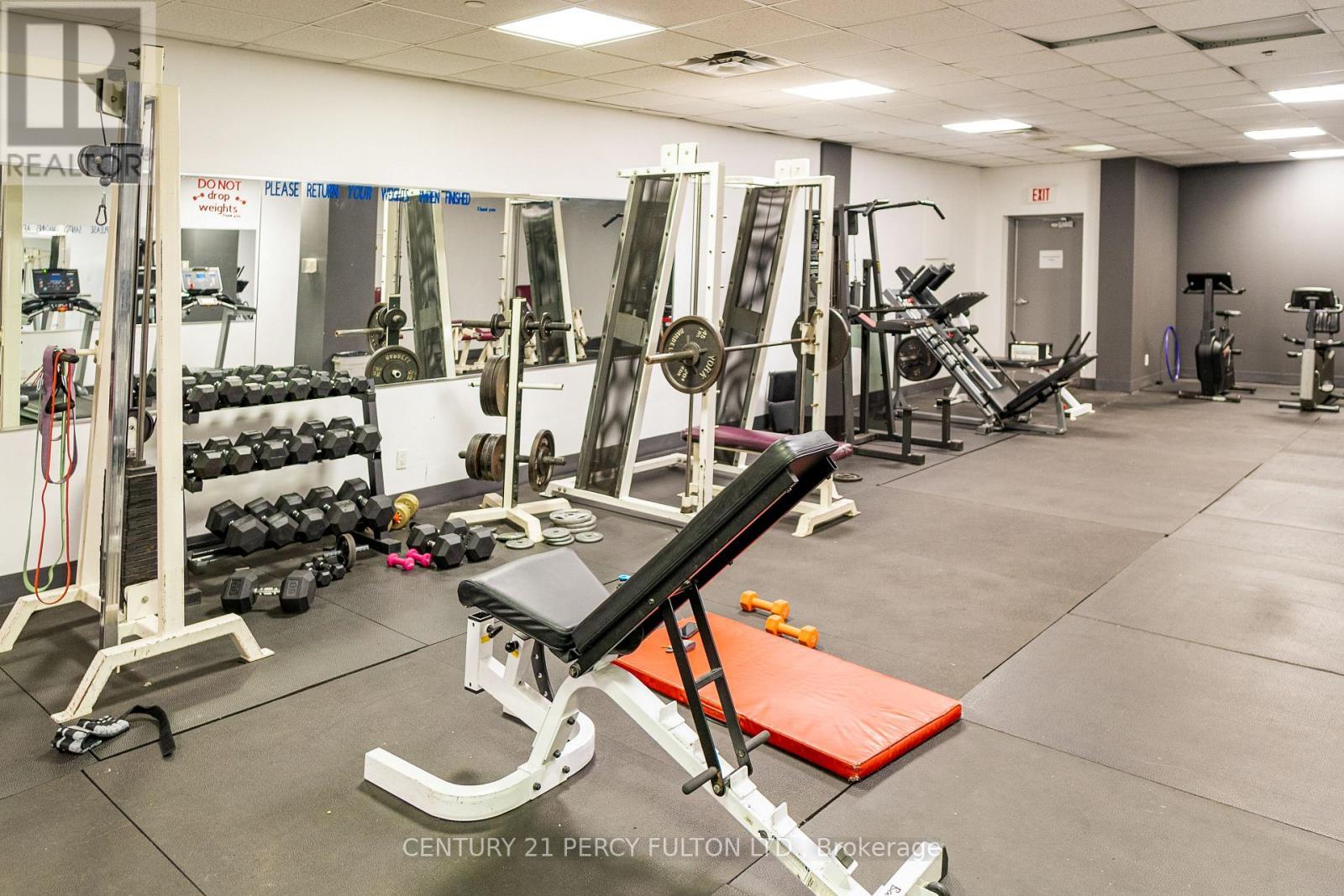 1204 - 393 King Street W, Toronto, ON - Indoor Photo Showing Gym Room