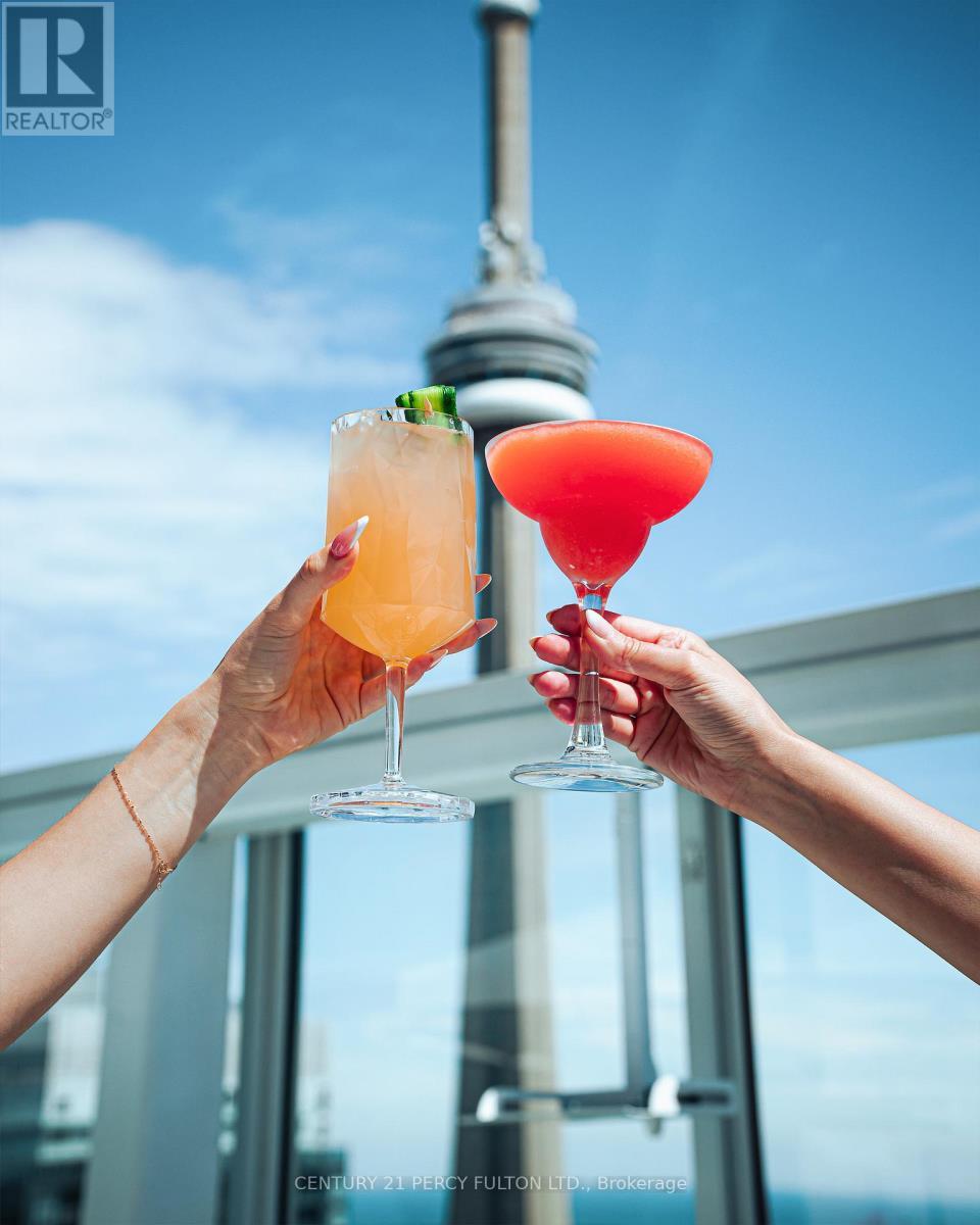 1204 - 393 King Street W, Toronto, ON -