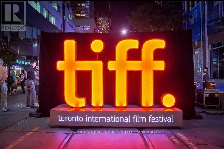 1204 - 393 King Street W, Toronto, ON -