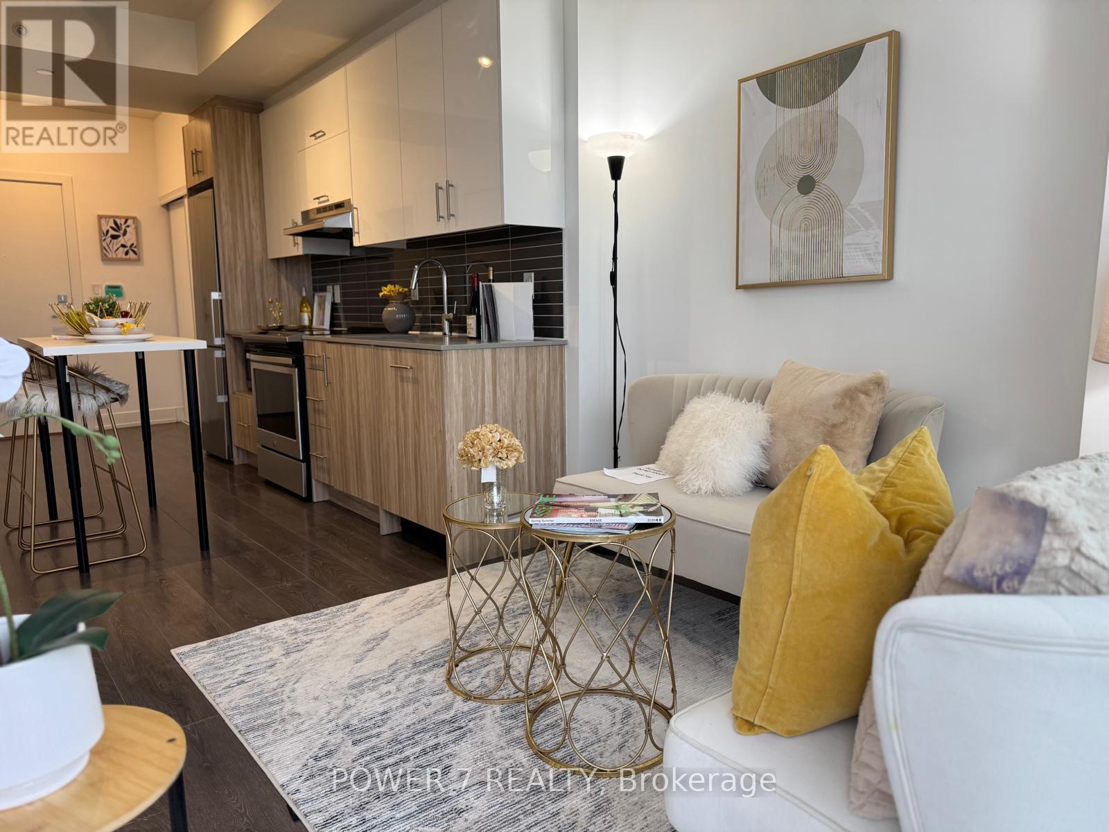 1705 - 180 Fairview Mall Drive, Toronto, ON - Indoor