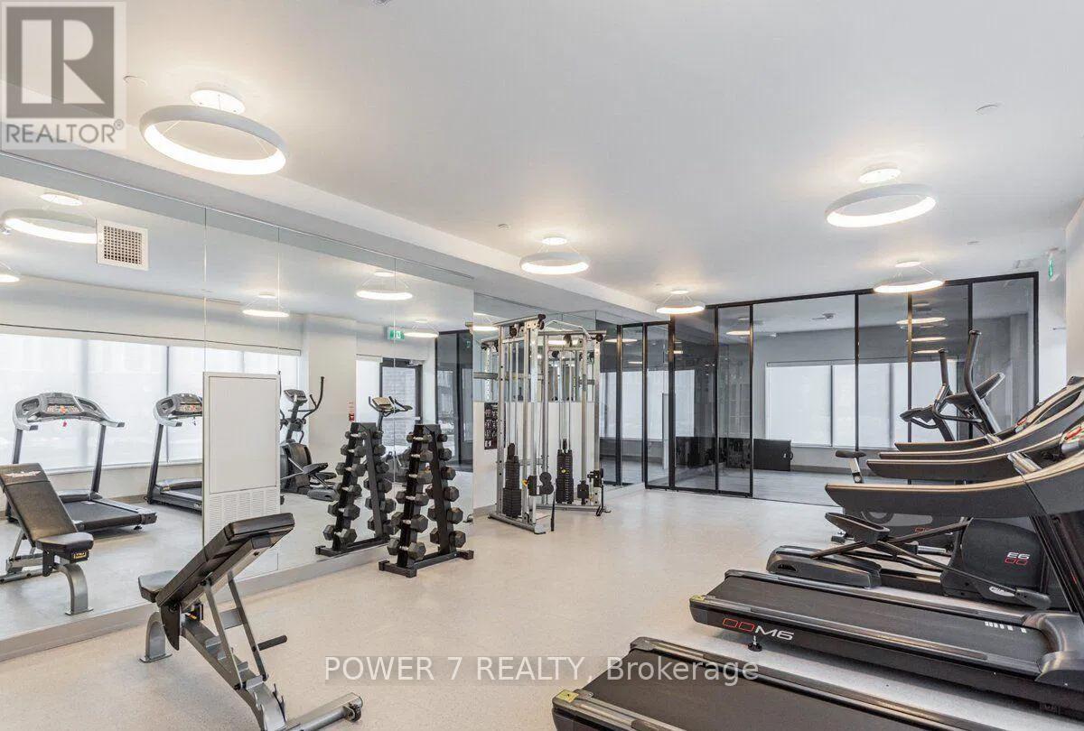 1705 - 180 Fairview Mall Drive, Toronto, ON - Indoor Photo Showing Gym Room