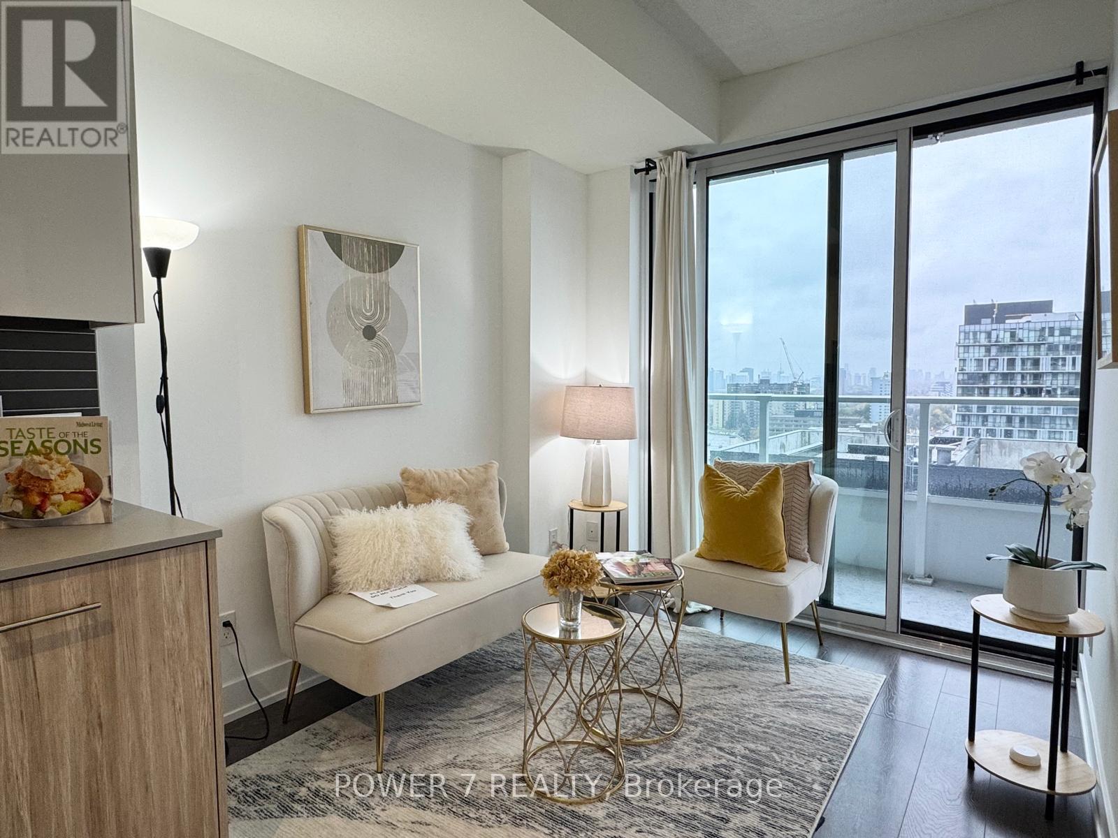 1705 - 180 Fairview Mall Drive, Toronto, ON - Indoor