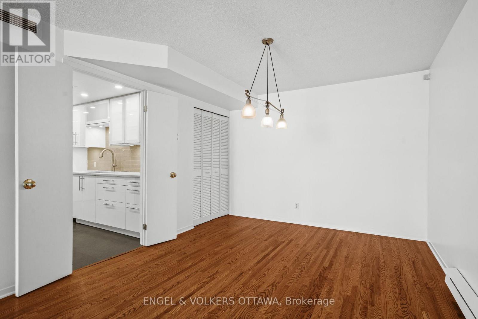 103 - 295 Gilmour Street, Ottawa, ON - Indoor Photo Showing Other Room