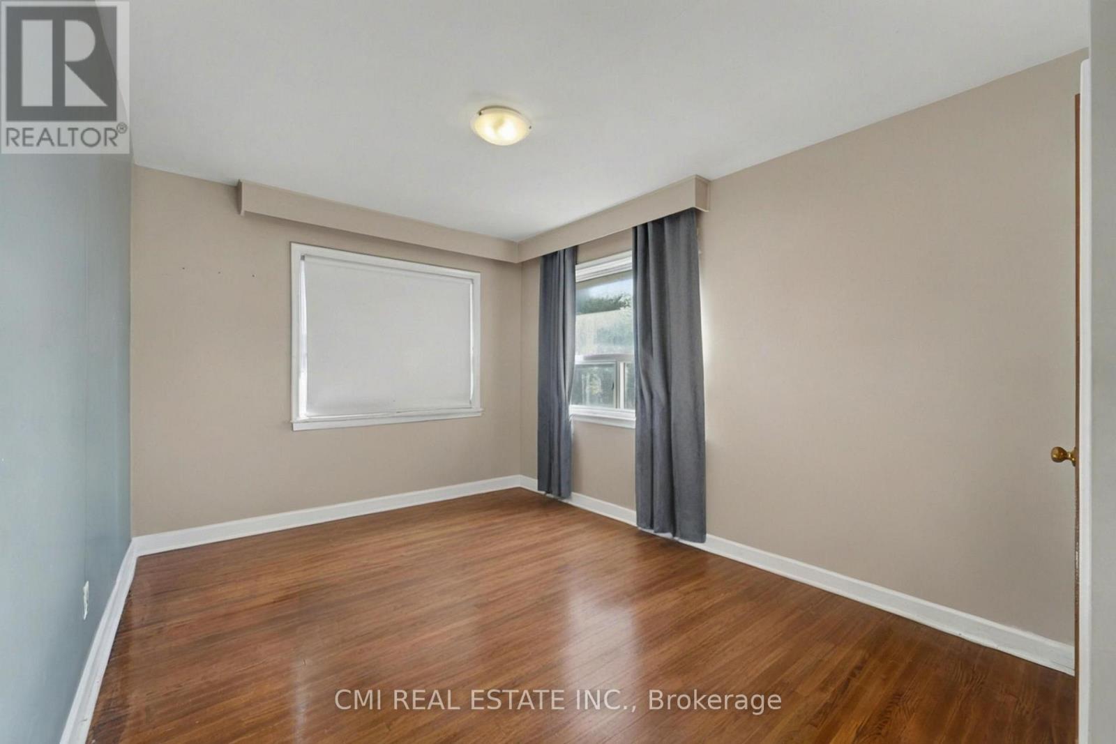 2610 Islington Avenue, Toronto, ON - Indoor Photo Showing Other Room